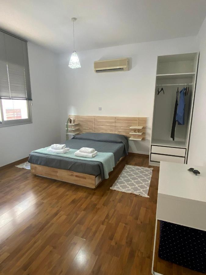 Lovely Studio Apartment In Pafos Exterior photo
